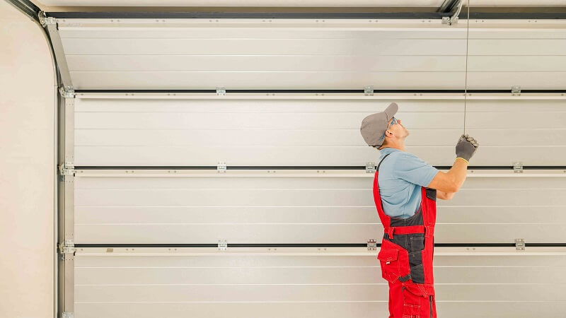 What to Know Before Installing an Automatic Garage Door in Your Home