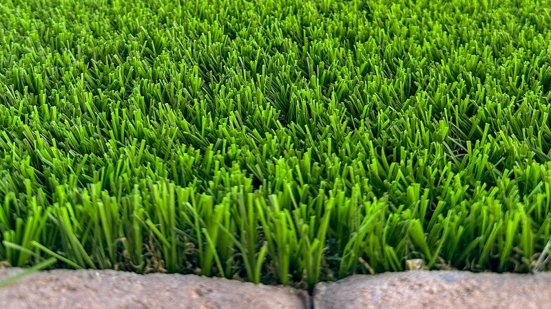 What Homeowners Should Know Before Starting a Turf Laying Sydney Project